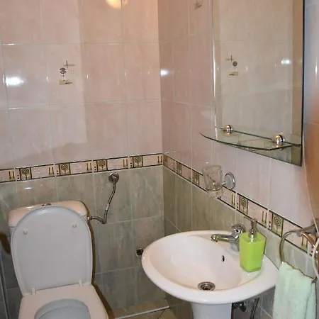Apartment Spacious 3 Bedroom Near Park & Zoo - Perfect For Family *